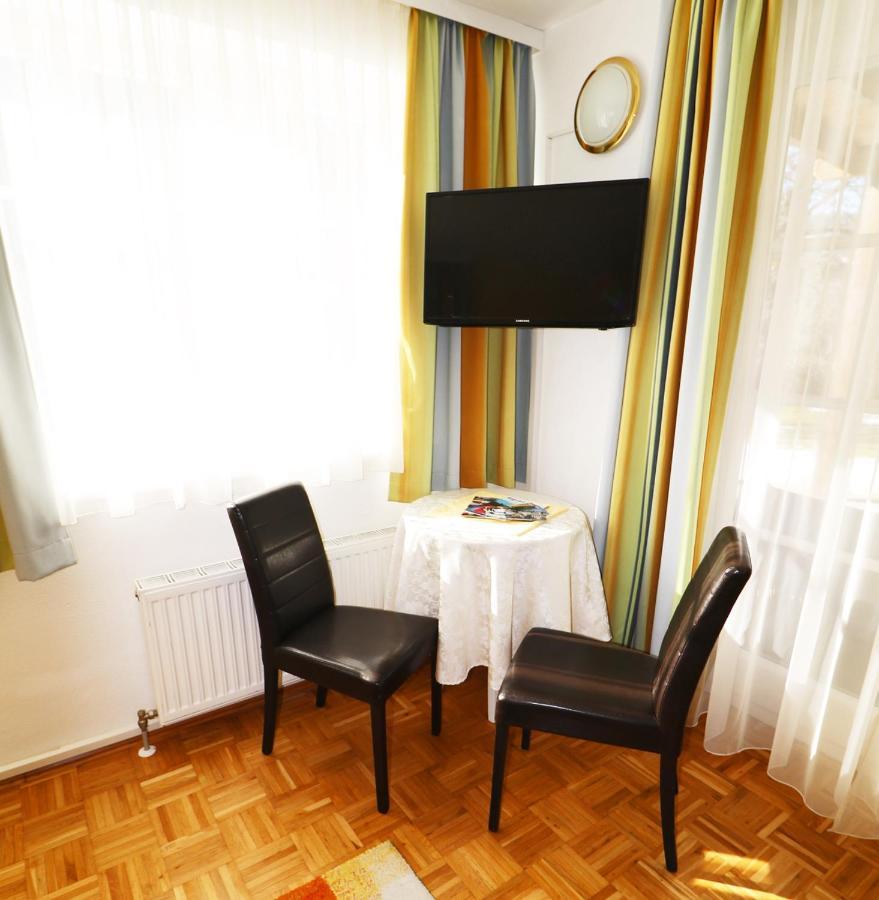 Gaestehaus Landgraf Uebelbach Ngoại thất bức ảnh