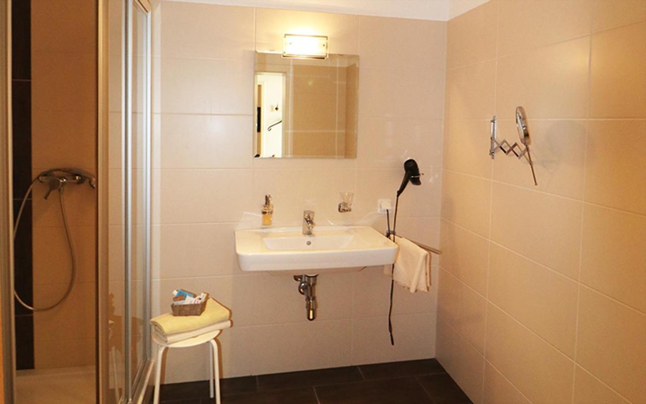 Gaestehaus Landgraf Uebelbach Ngoại thất bức ảnh
